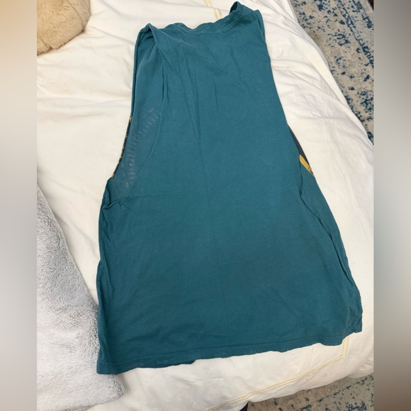 Urban Outfitters Blue Muscle Tee with Artistic Pattern - Picture 2 of 3